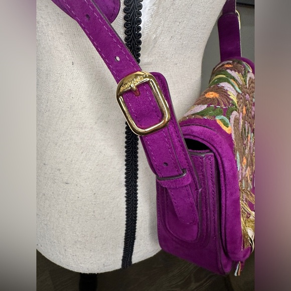 Collector’s Item (Rare Find) Roberto Cavalli purple suede beadded crossbody bag - Picture 8 of 13